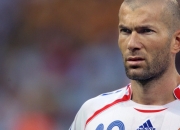 凯恩与30激战尤文图斯分钟，出色防守胜负难料！，浓眉哥焦点对战赢得满堂喝彩